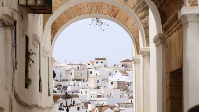 How many days to spend in Andalucia Cover Photo