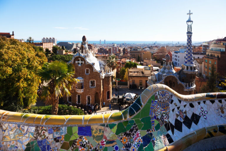 Explore 20 Unmissable Things to Do in Barcelona for an Unforgettable Adventure